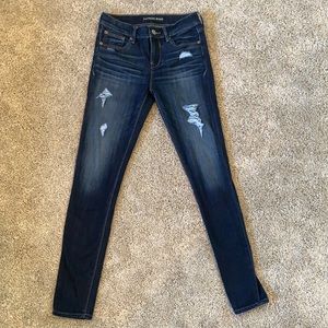 Express mid rise skinny Jean.
